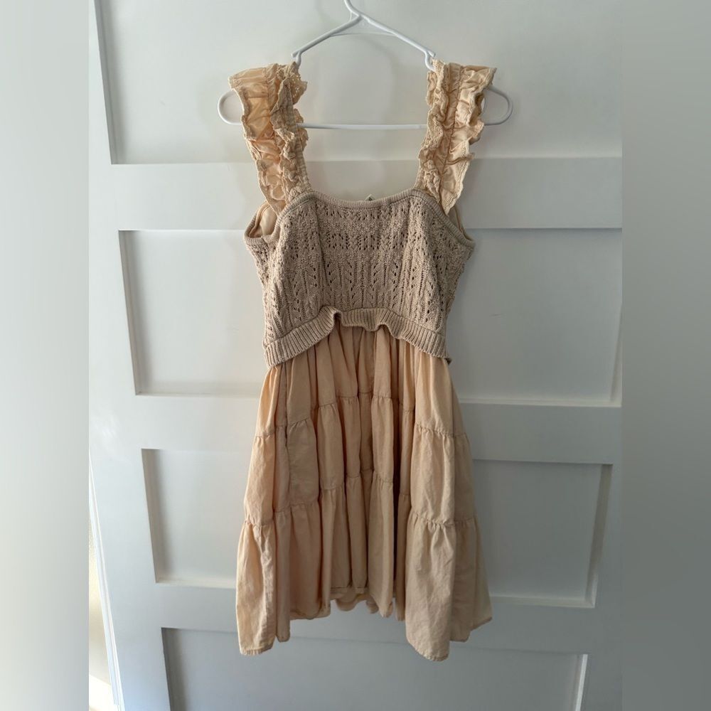 &Merci Elegant Cream Ruffle Dress - Picture 4 of 6
